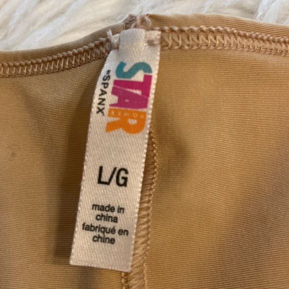 STAR BY SPANX SHAPE-WEAR SIZE L EXCELLENT CONDITION COLOR TAN - Picture 2 of 9